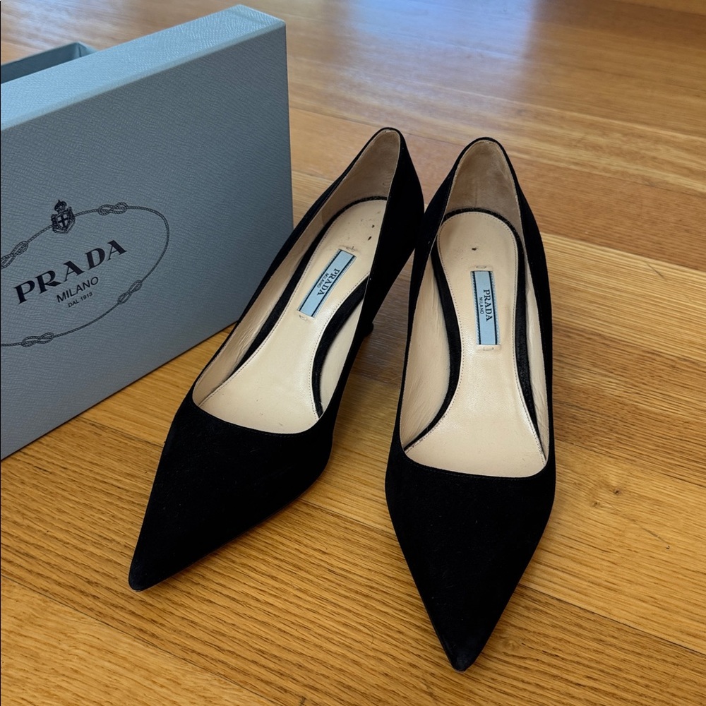 Prada Elegant Black Heels Size 9 - Picture 3 of 7